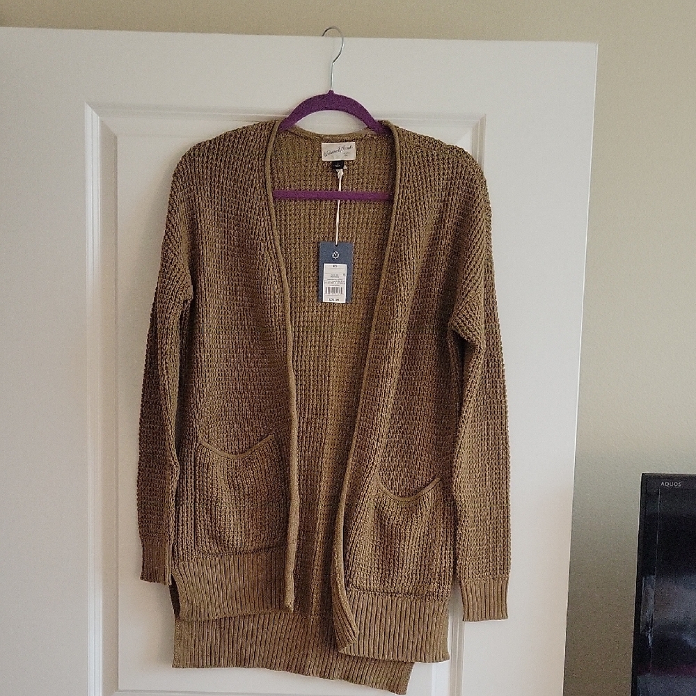 NWT Universal Thread Olivey Cardigan Sweater Size XS